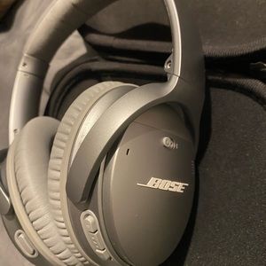 Bose Headphones Quiet Comfort 35 Wireless ll